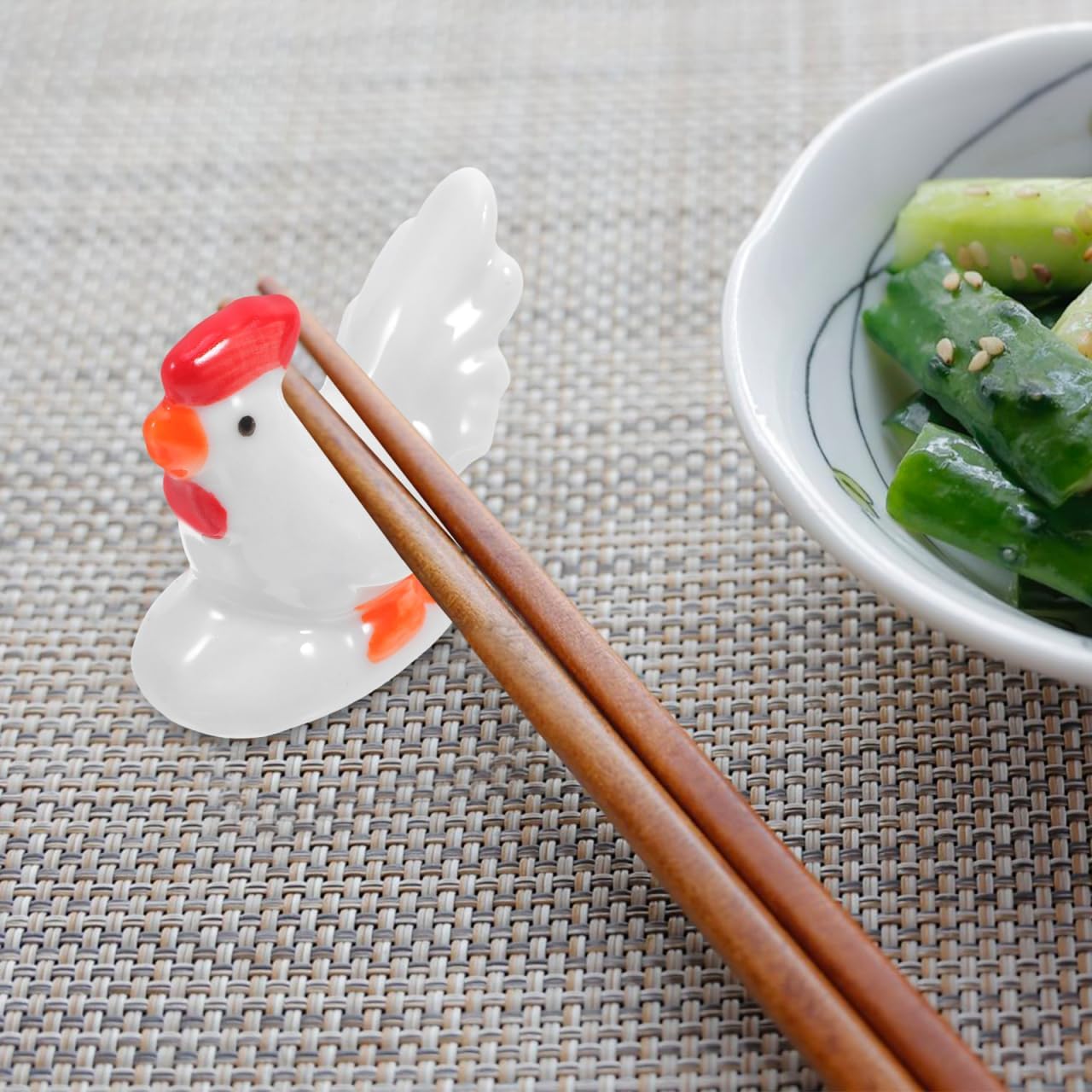 2 Pieces Chopstick Holder Easter Chopstick Holder Ceramic Chicken Shaped Chopsticks and Spoon Holder for Home Restaurant Table Decoration